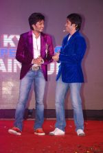 Tusshar Kapoor, Ritesh Deshmukh at Kya Super Cool Hain Hum music launch in Ghatkopar, Mumbai on 30th June 2012 (37).JPG